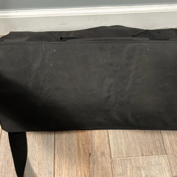 Coach Fragrance, Large Black Duffle Weekender Bag with Straps large tote - Picture 15 of 15